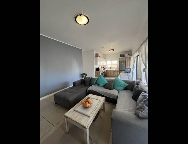 2 BEDROOM APARTMENT TO LET IN SANDOWN